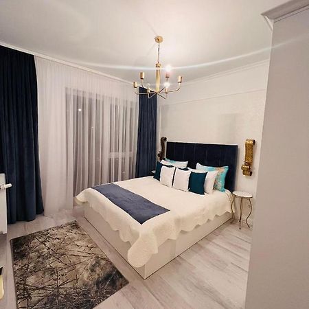 Apartament Larysse Oradea Εξωτερικό φωτογραφία