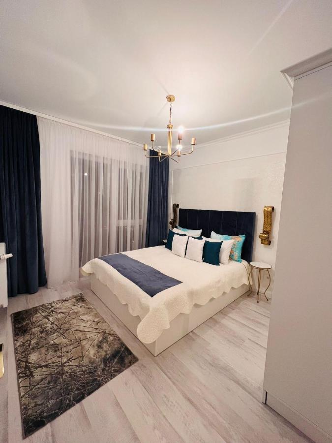 Apartament Larysse Oradea Εξωτερικό φωτογραφία