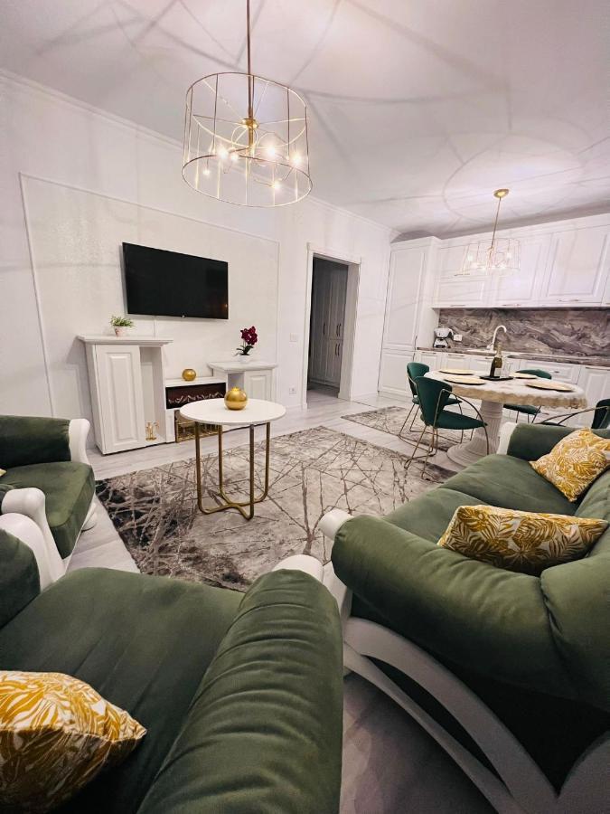 Apartament Larysse Oradea Εξωτερικό φωτογραφία
