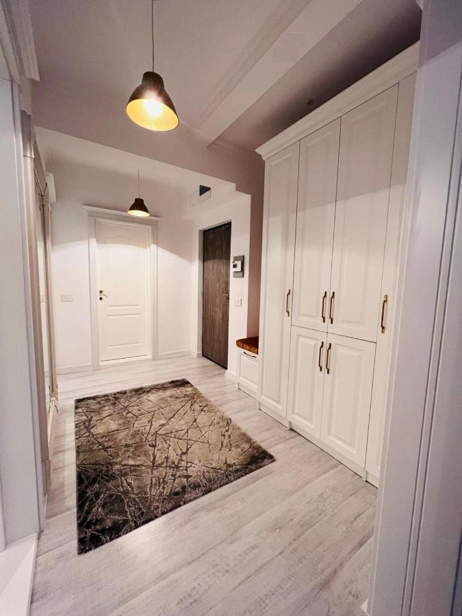 Apartament Larysse Oradea Εξωτερικό φωτογραφία